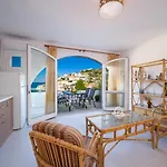 Апартаменты Gardenia House *