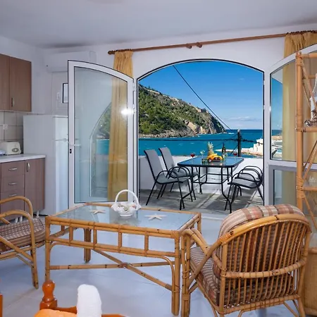 Gardenia House Апартаменты